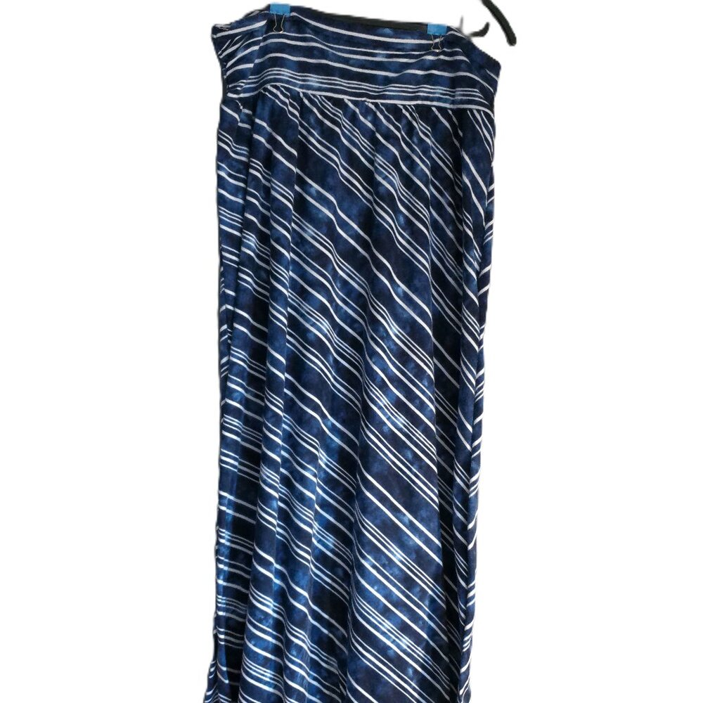 *FREE W/ PURCHASE* Maurices Maxi Skirt